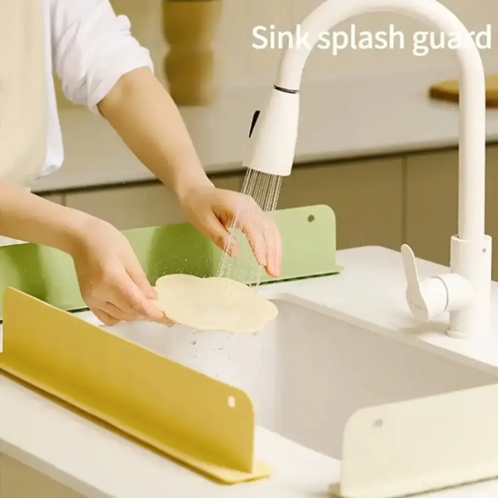 Kitchen Sink Splash Guard with Suction Cup
