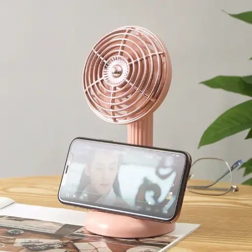 Small Retro Handheld Desktop Rotatable Fan